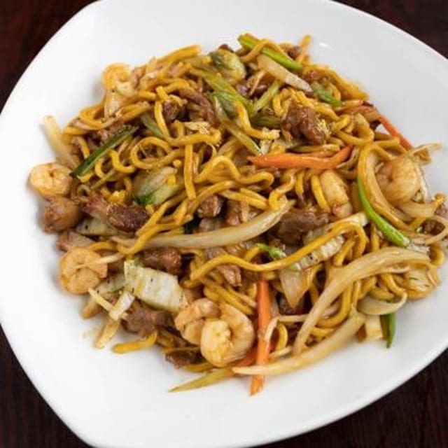 Chopstix Special Lo Mein.